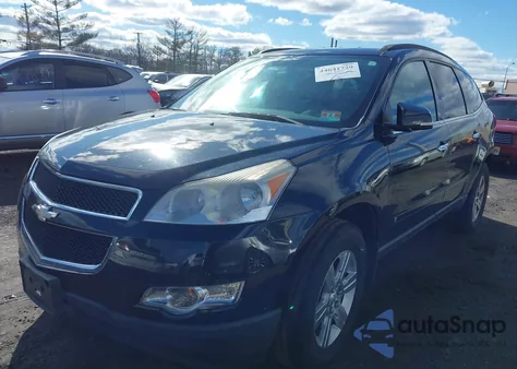 2010 Chevrolet Traverse Lt из США, поврежденный, VIN 1GNLRFED8AS153482